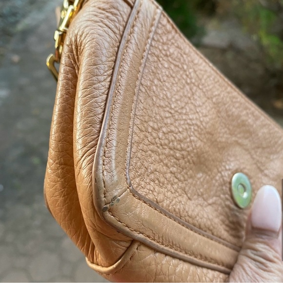 Tory Burch Leather Crossbody Bag - Picture 5 of 5